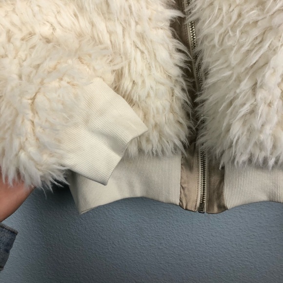 Reformation Freddie Faux Fur Jacket Cream Coat L - Picture 5 of 8